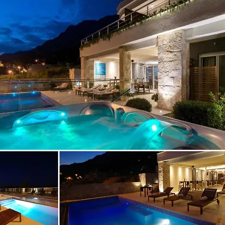 Jolara With Heated Pool Apartment