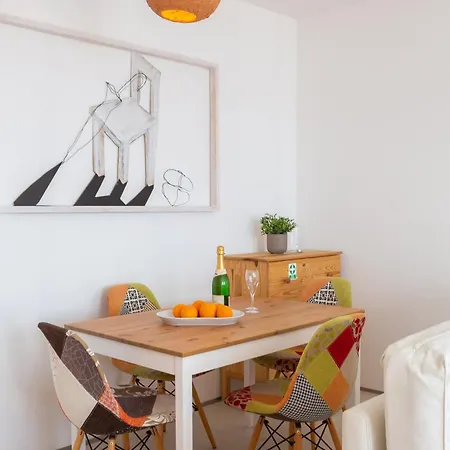 Jolara With Heated Pool Апартаменты Мимице