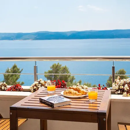 Apartment Jolara With Heated Pool