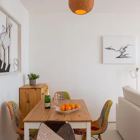 Апартаменты Jolara With Heated Pool