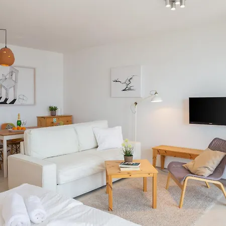 Jolara With Heated Pool *