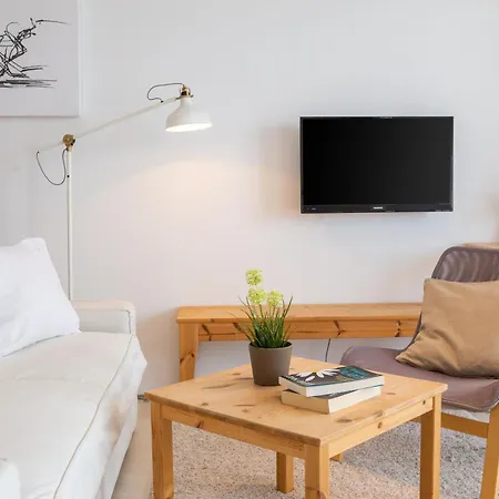 Jolara With Heated Pool Apartment Mimice